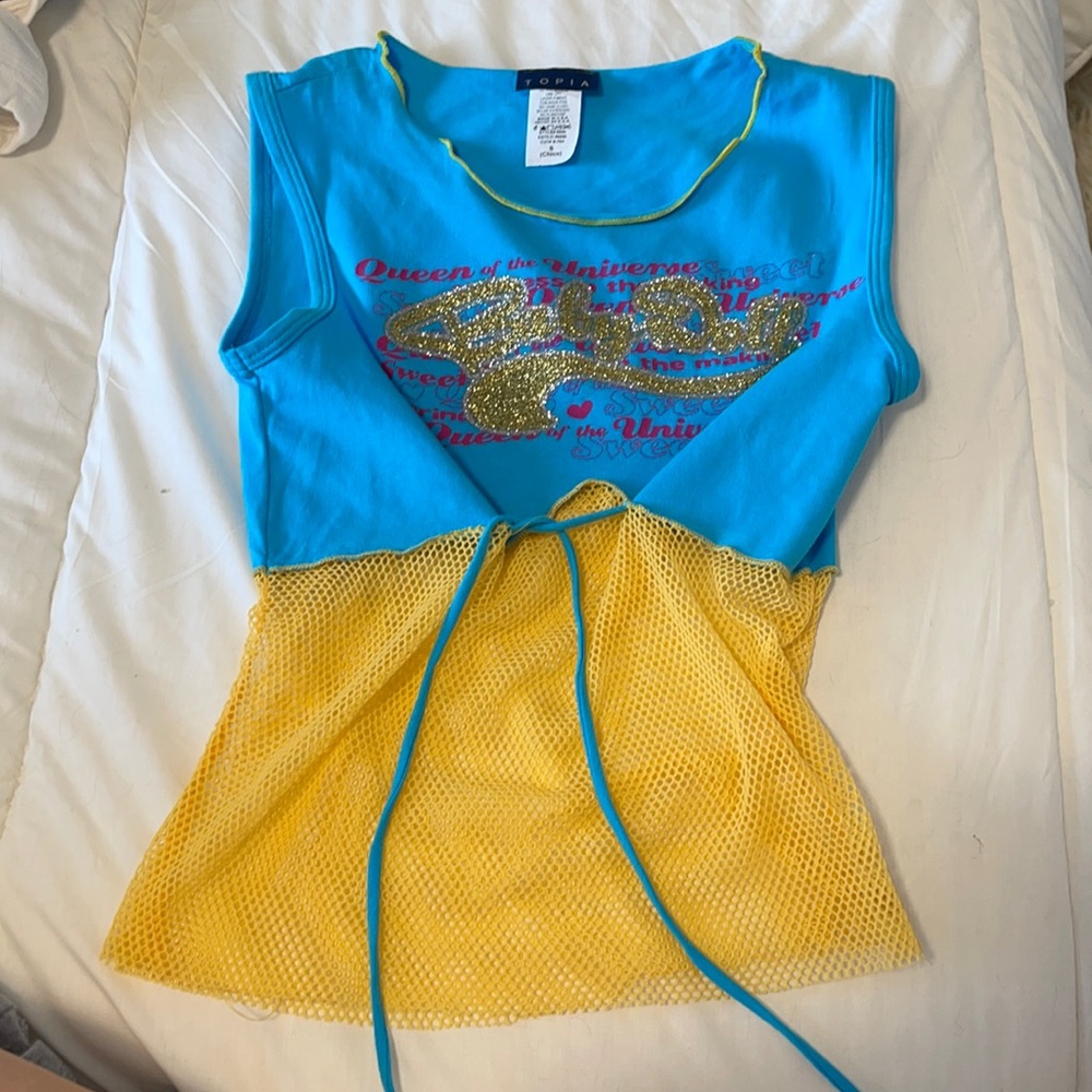 Dopest Y2K top ever